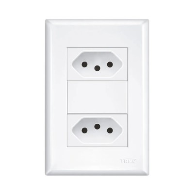 2 TOMADAS PADRAO 2P+T DISTANCIADA 10A COD 1353 FAME