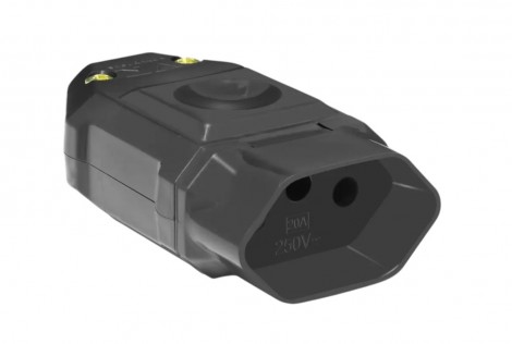 Tomada 2P+T – Junção Fêmea – 20A/250V~ – Preto – Sobrepor | FAME –