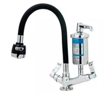 Torneira Bica Mesa Flexível com Filtro 1/4 de Volta – Preta